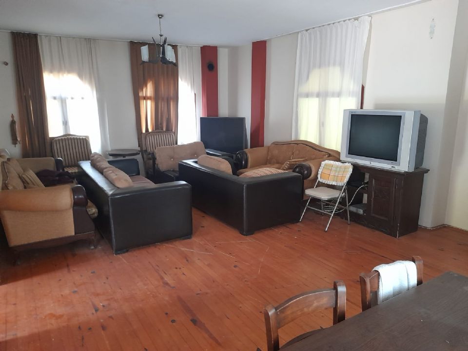 7+2, FUL EŞYALI, TAPULU, 950 m2 BAHÇELİ, HARİKA BİR YAYLA EVİ