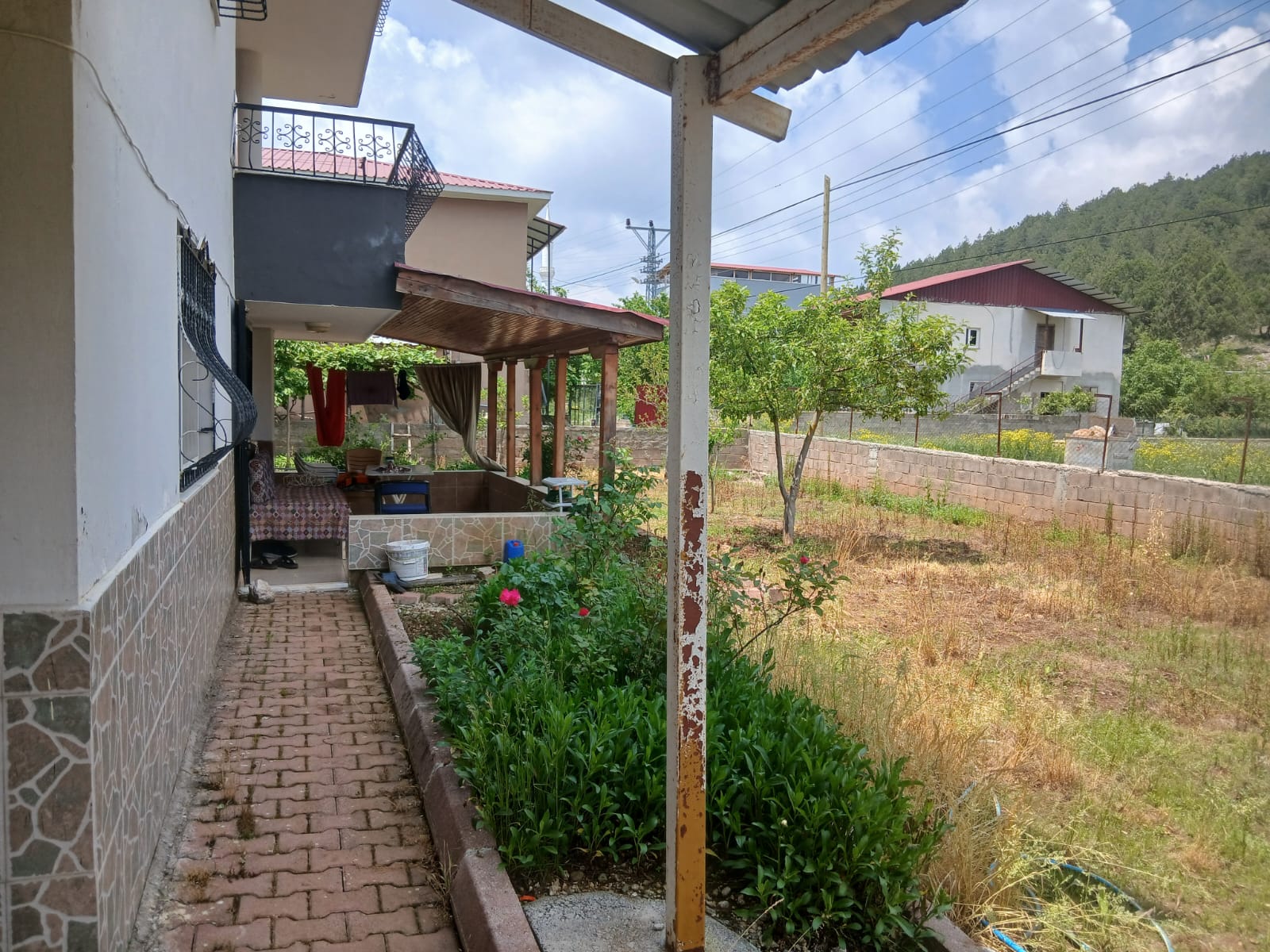 3 KATLI NOHUTLUDA, 600 M2