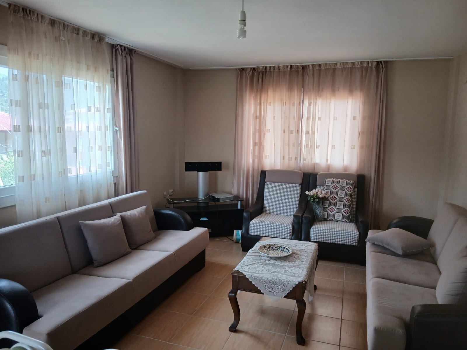3 KATLI NOHUTLUDA, 600 M2